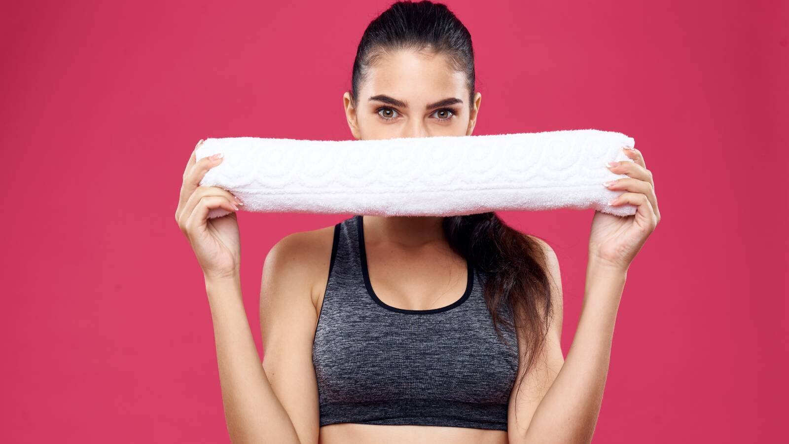 4 Benefits of Japanese Towel Exercise Spikefitness